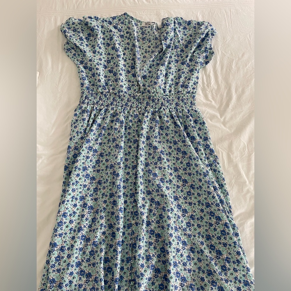 Elenita Shirred Waist Maxi Day Dress in Blue Floral